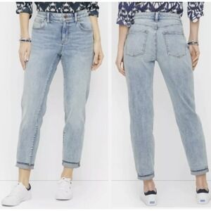 Talbots Everyday Relaxed Jeans‎ Women's Size 12 Fiji Wash Light Denim